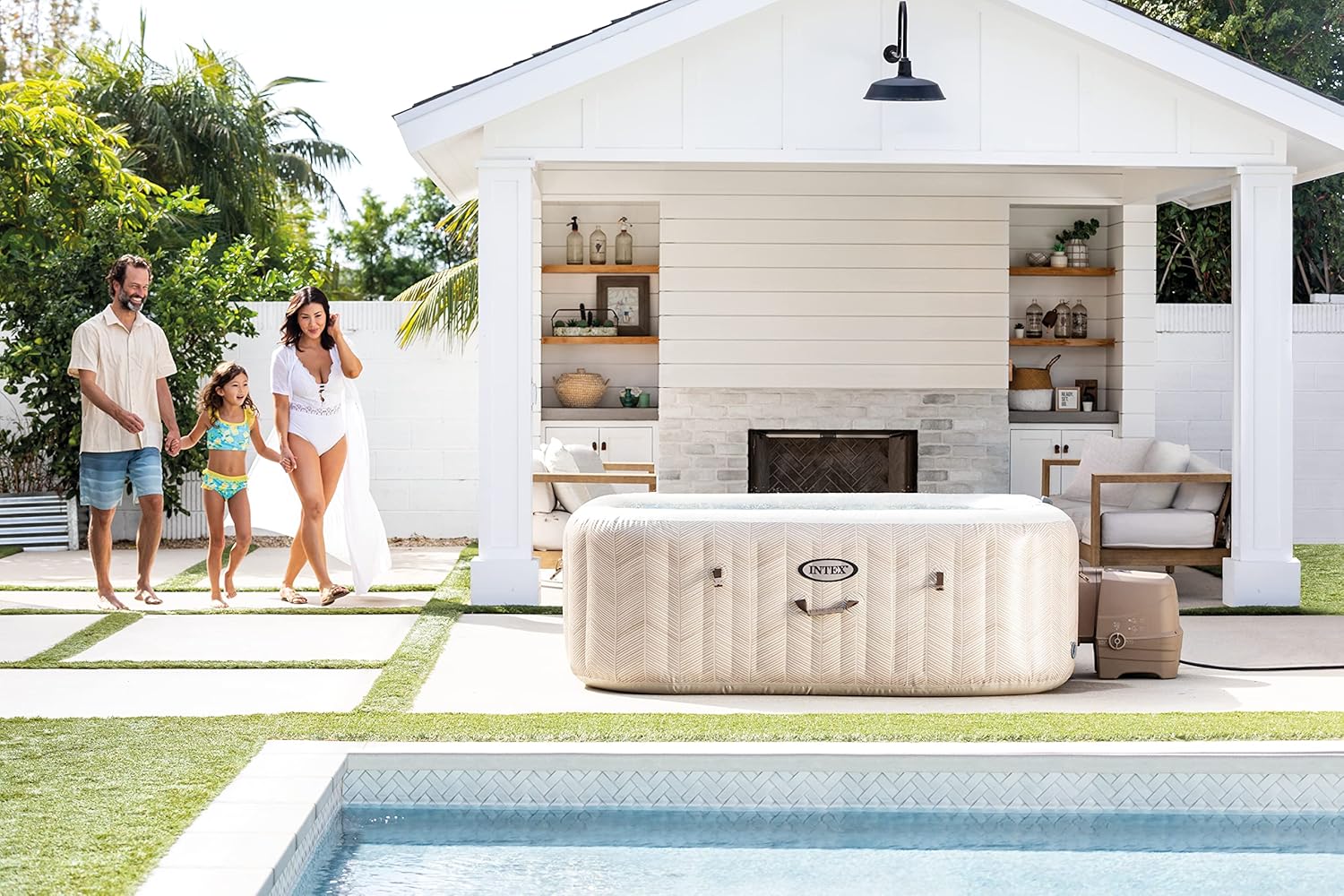 Intex 6-Person Chevron Deluxe Square Bubble Spa Set – Rafplay