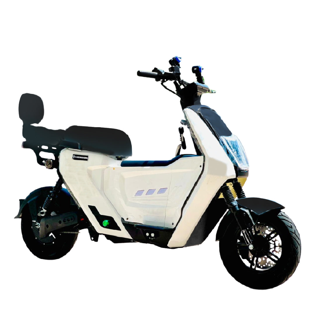 Megawheels adults electric scooter  Moped Bike EV Motorcycles  - white