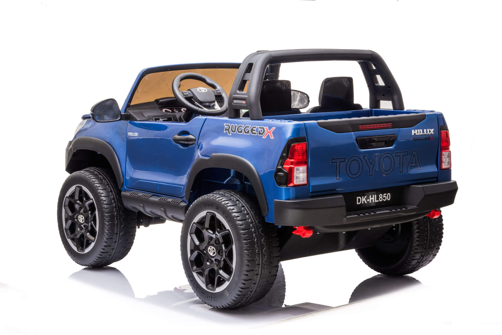 Megastar Ride on Licensed Land Rover Discovery Kids electric car 12V-Blue