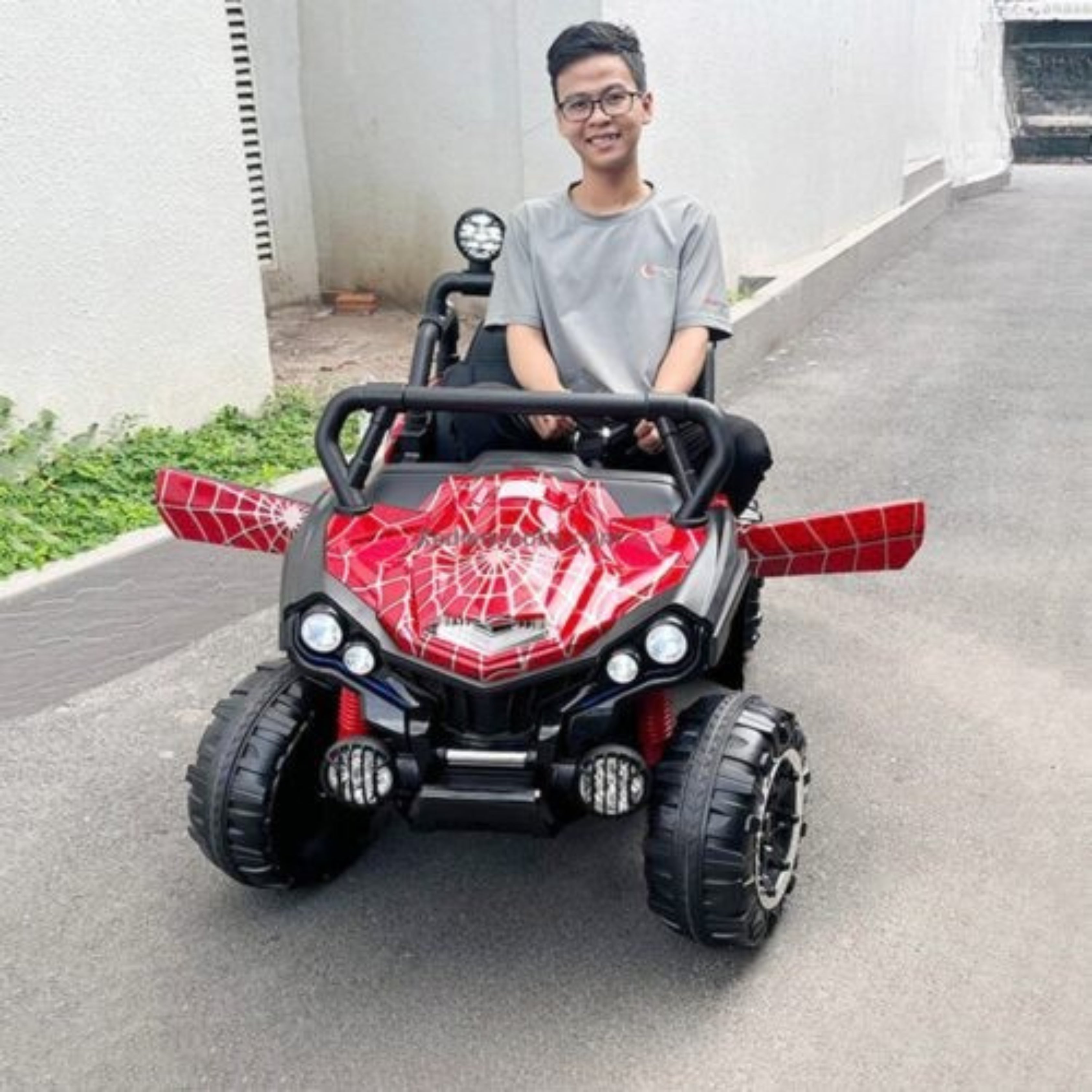 ATV Kids Electric Ride-on Buggy Megastar 4x4