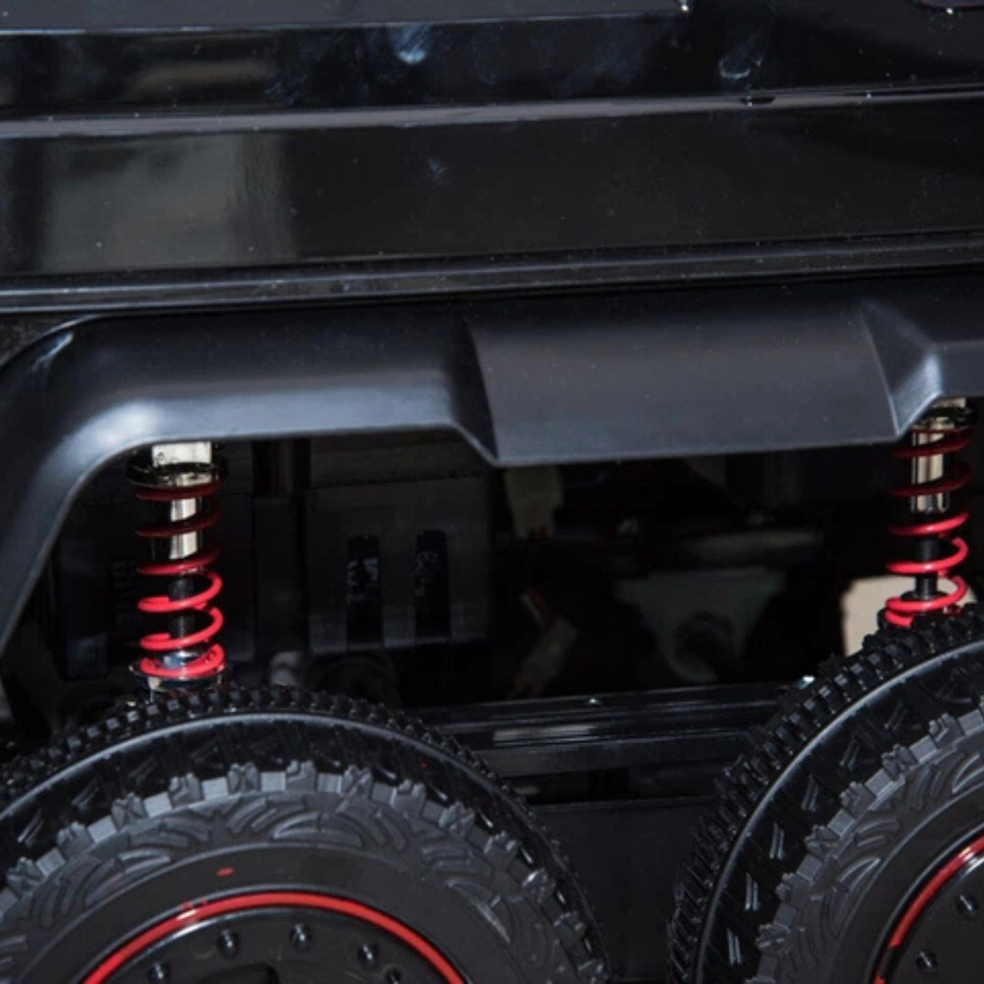 Mercedes-Benz AMG G63 6X6 suspension system with red springs