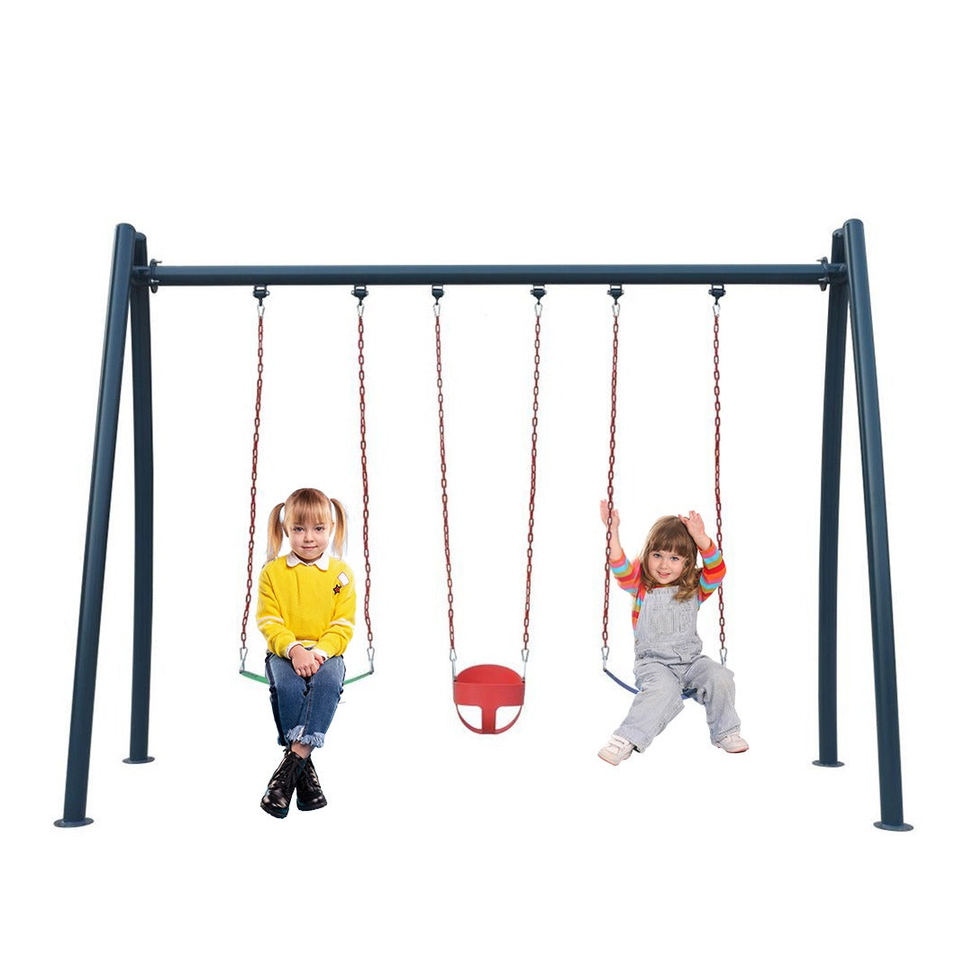 Swing with 3 seaters suitable for kids