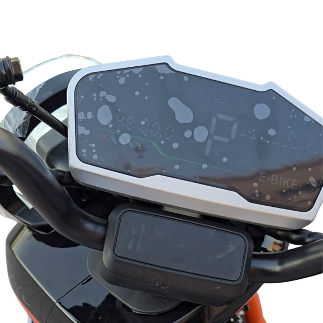 e-bike dashboard with digital display