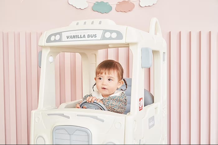 Kids Car YAYA Toddlers School Bus With Open Rooftop