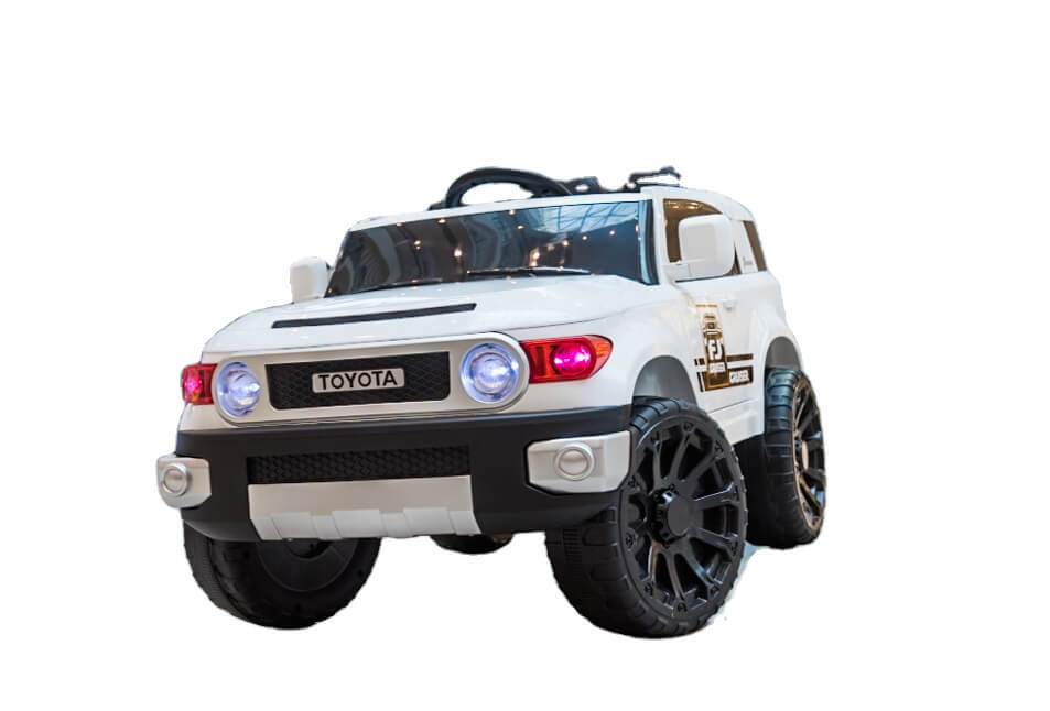 White Ride-On Raf Toyota Wild Pick Up Style SUV 2 seater 12V Front